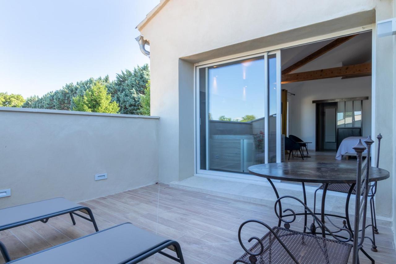 Mas Des Tourterelles * Jonquieres (Vaucluse)